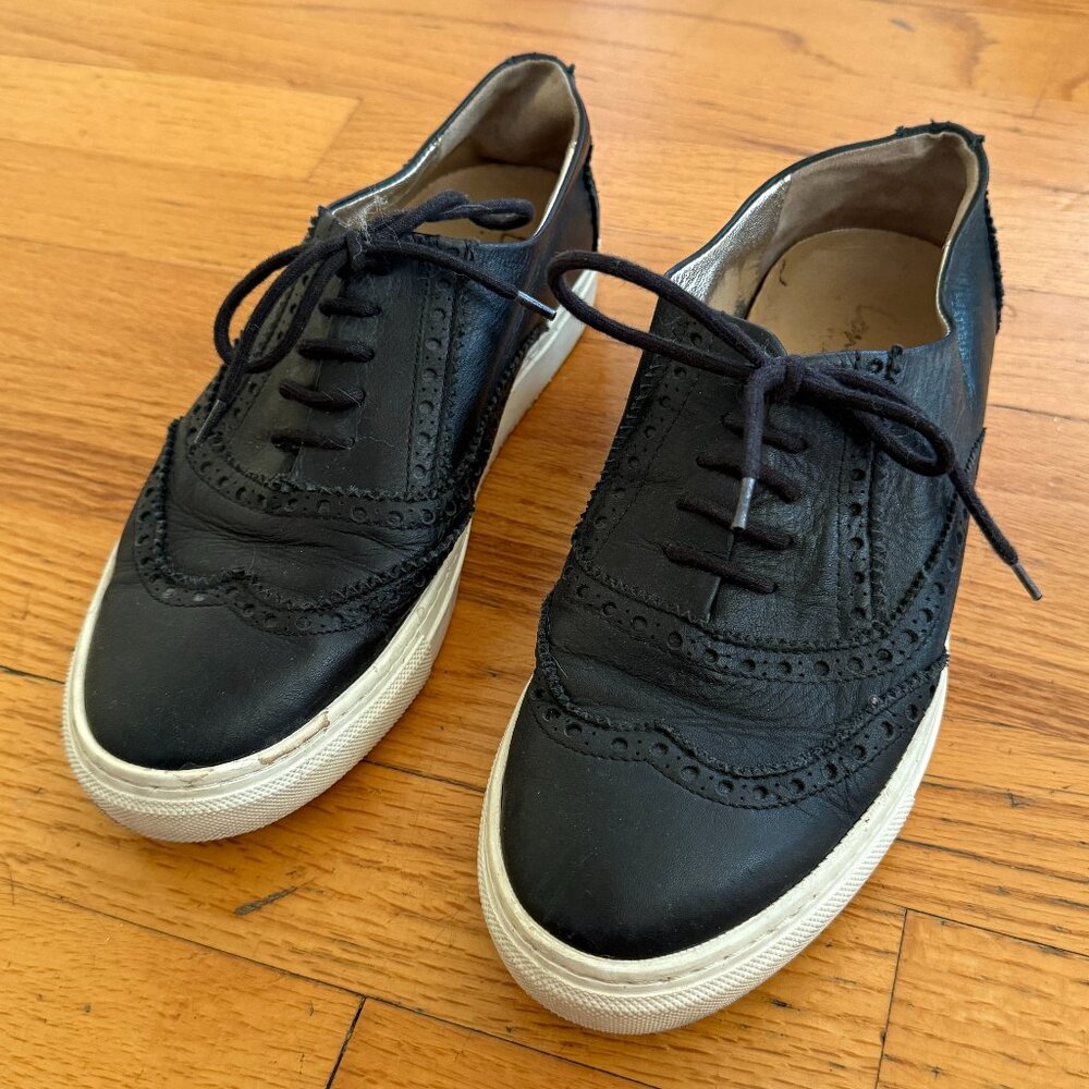 London Sole Black Leather Loafer Sneakers